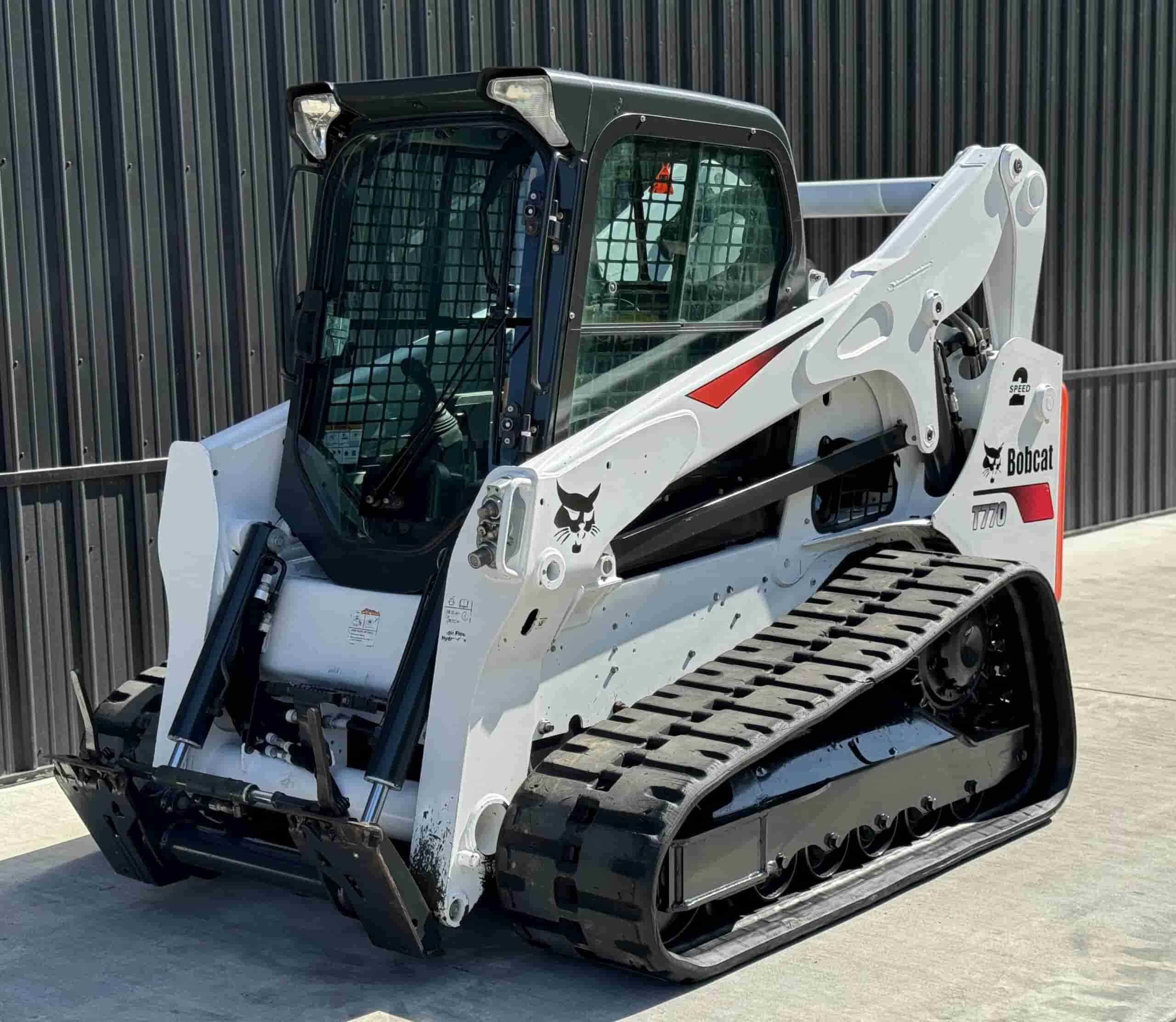 2019 BOBCAT T770 HIGH FLOW
